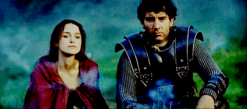 02/55 random arthurian screencapsGuinevere and Arthur (King Arthur)
