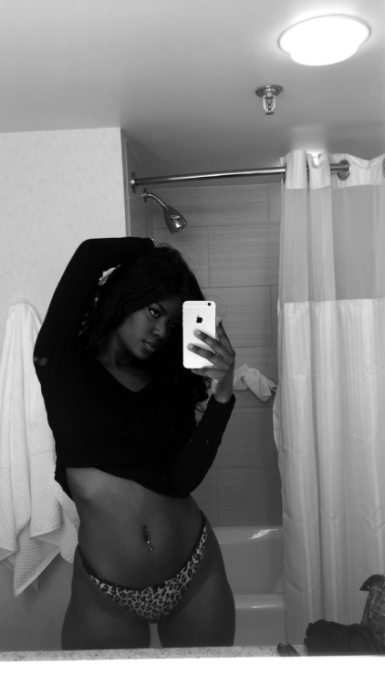 thefakerihanna:  Birthday behavior.  adult photos