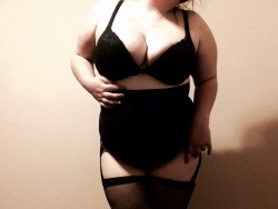 faire-amourr:Black lingerie is my reason