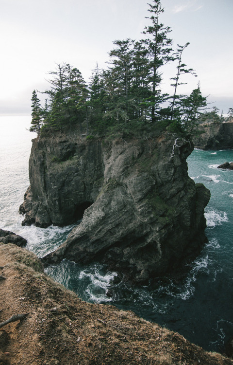 moody-nature:Oregon Coast | By Graham Spencer