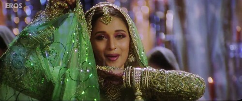 yourfavedesi:  Madhuri Dixit in Devdas (2002) 