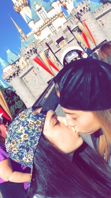 the-inspired-lesbian:  Love & Lesbians