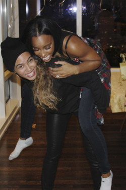 Beyoncé x Kelly Rowland