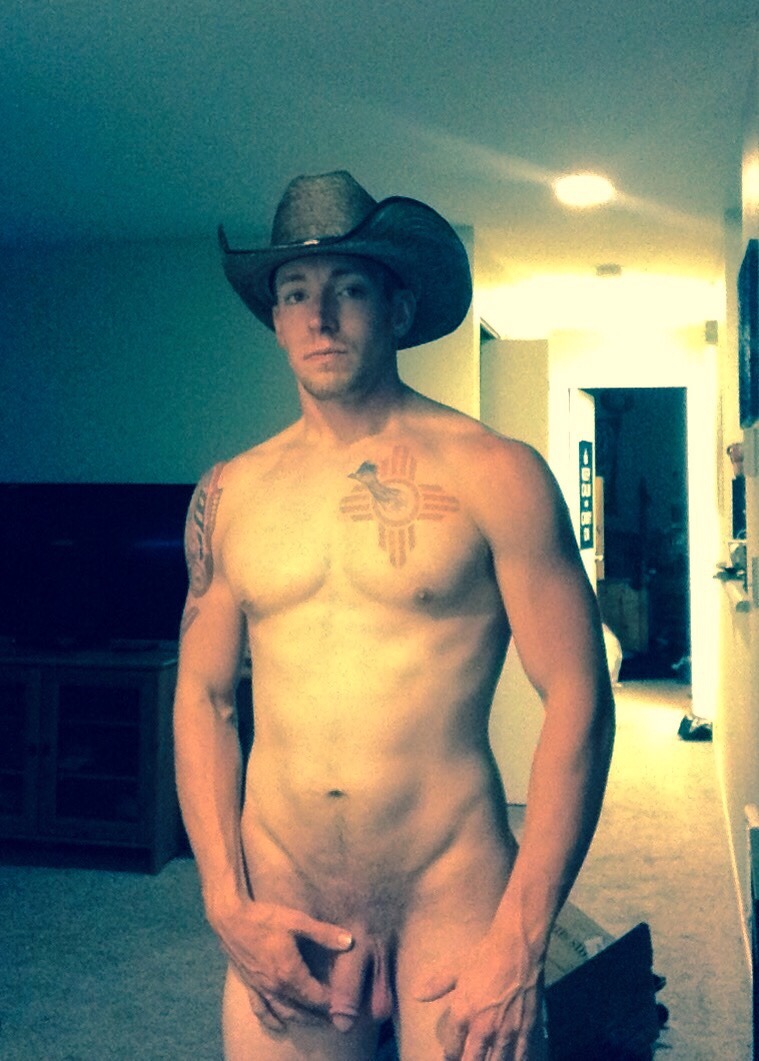 moto-cowboy: oregondick: Love the shit outta ya too New Mexico   Be nice to feel