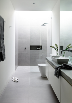 (via Nordic leaves: bathroom tiles)