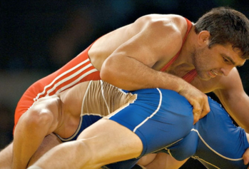 thebananablog:  Blogged Video: College Wrestling - the “Checking The Oil aka Butt Drag” Move. Watch at http://thebananablog.com/thebananablog.com/blog1/2015/01/03/til-wrestling-checking-the-oil-aka-butt-drag/