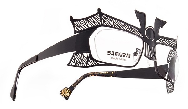 thelittlespookyone: Gothy glasses….and samuri glasses just cuz! I love them all!