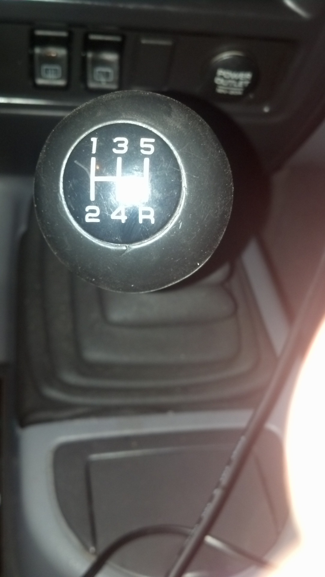 jeepbuilds:  @1970drizzt’s personal build again. A 5 speed manual AX-15 with a