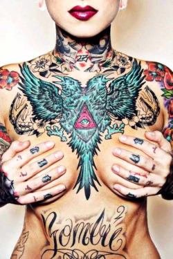 bodymodifigasms:  follow bodymodifigasms for more amazing tattoos (: