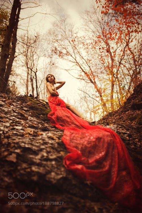 ellager: Autumn Nude by JamesLBrown_II (ift.tt/2hXkNWB) Photograph