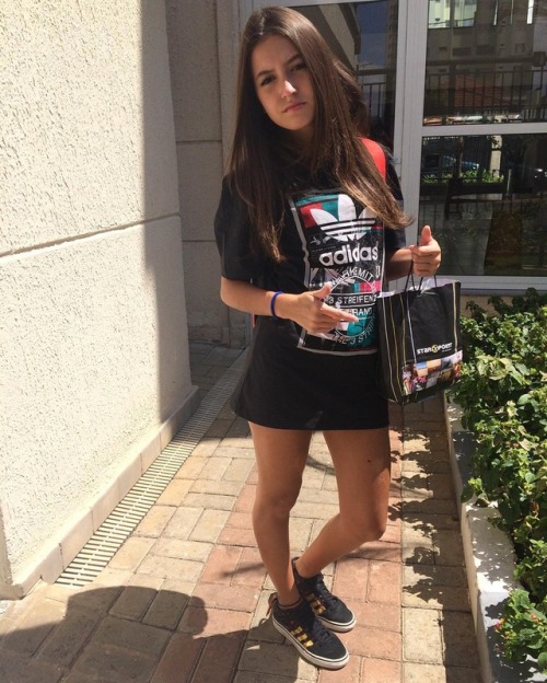 http://streetgrl.tumblr.com/post/159352079867