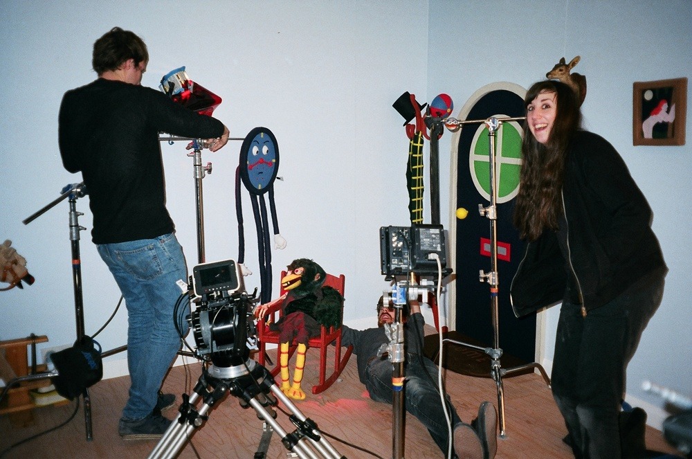 jijiluvzoo:  Behind the scenes of Don’t Hug Me I’m Scared 2 