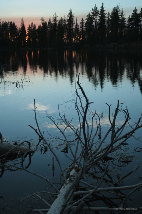  Manzanita Lake - Lassen Volcanic National Park - CaliforniaHarry Snowden