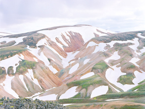 thisispaper: Breathtaking Landscapes ⛰️ by Luca Tombolinihttps://thisispaper.com/Breathtaking-Landscapes-by-Luca-Tombolini