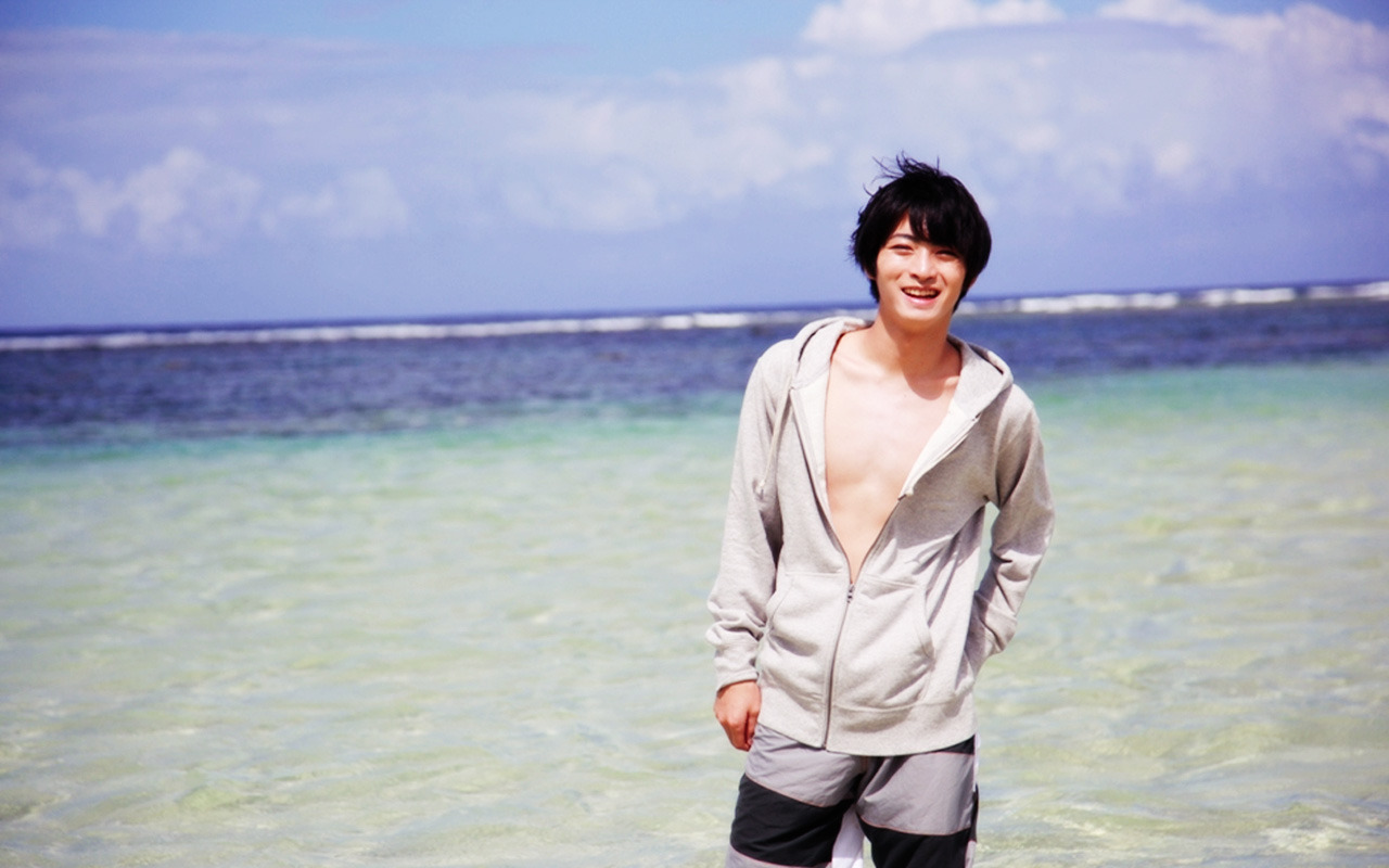 aokinsight:     Wallpapersâ€“Kimura Tatsunari. Plain.  1280 x 800 (original