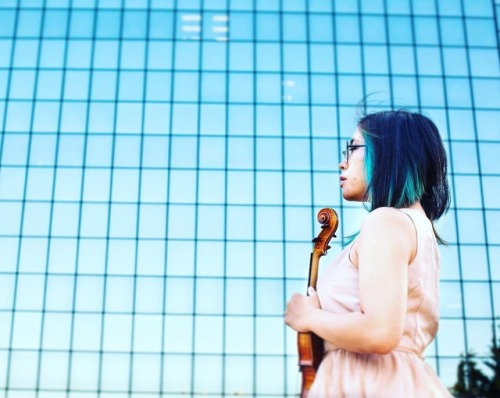 , &hellip; . . . PC: @sumidaydreams #violin #violinist #urbanphotography #minimalist #modern #gree