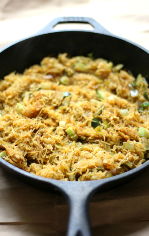 Vegan Spaghetti Squash Round UpRoasted Garlic &amp; Kale Spaghetti Squash With Sun-Dried Tomatoe