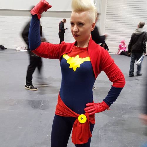 If You Know Me, You Know How Much I'm Feeling Captain Marvel Right Now, So This Cosplay Made My Day!