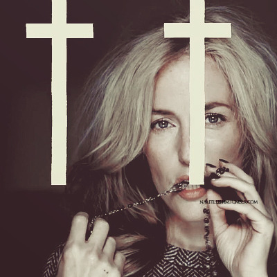 nautilus-hm: Gillian Anderson &lt;3