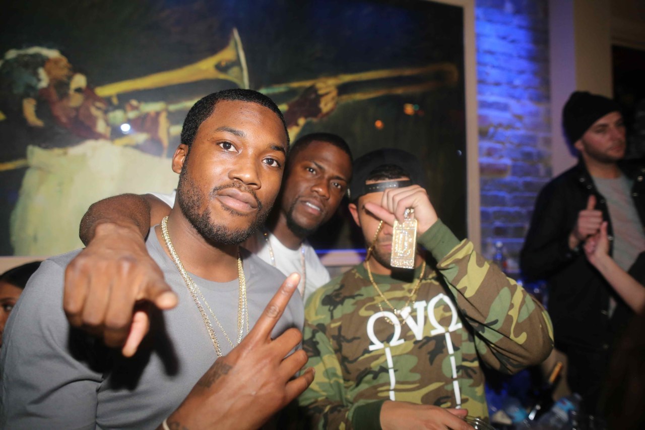 purpleshirtedeyestabber:  dr-martin-louis-the-king-junior:  Meek fake as fuck  Exactlyyyyyyyy