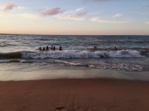 radiantjules: The waves were so big this day I nearly drowned several times but it was good