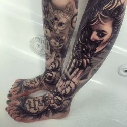 72tattoo:  By Ryan Malarkey