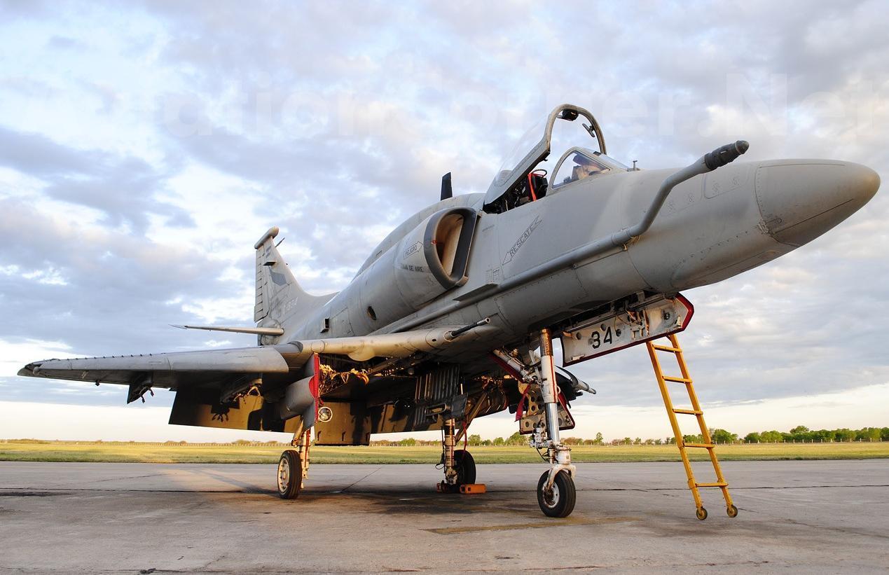 rocketumbl:  A-4AR Fightinghawk