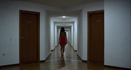 underaglassbell96: Morvern Callar, Dir. Lynne Ramsay, 2002