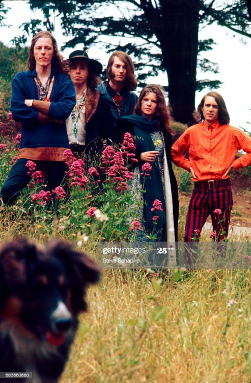 Big Brother & The Holding Company for Steve Schapiro, 1967. (sorry for the watermarks!)