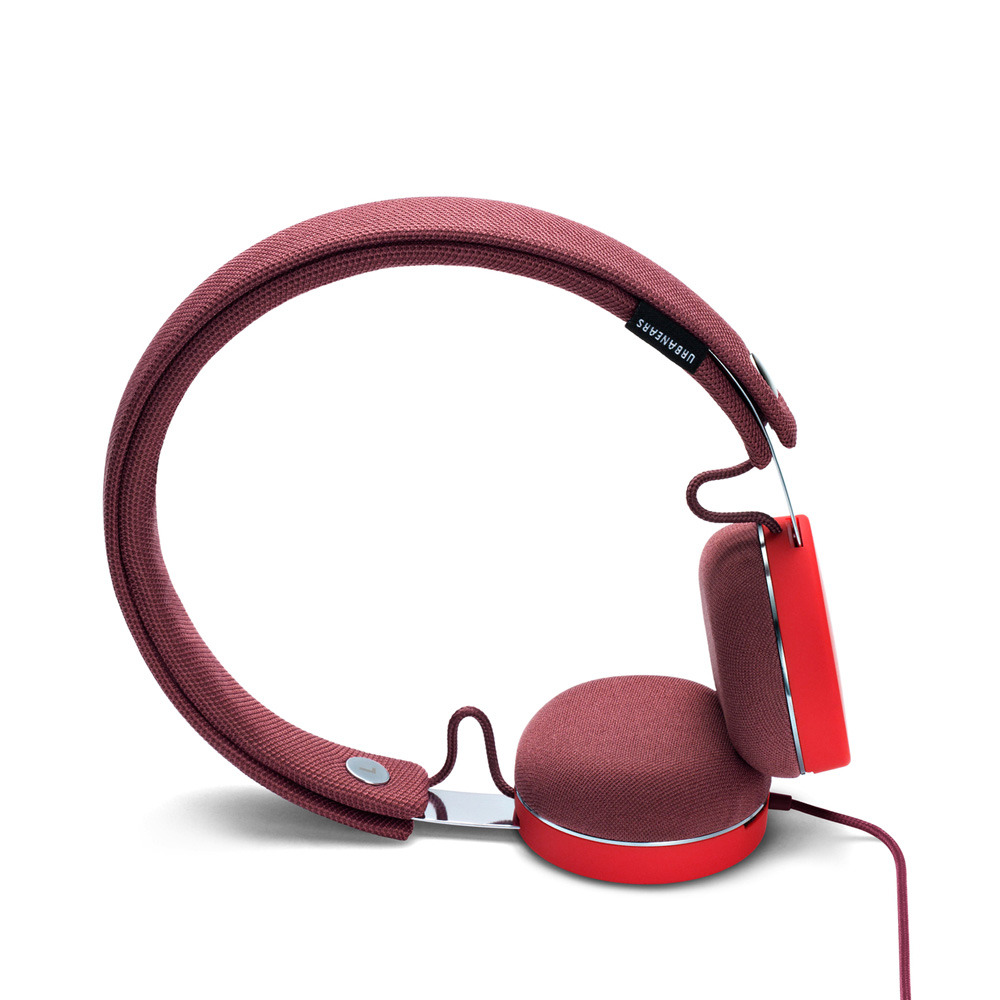 fastcodesign:  These Marc Jacobs Headphones Can Be Thrown In The Wash Like A T-Shirt