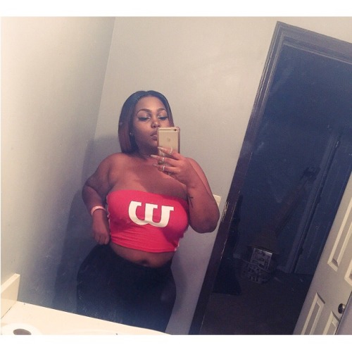 tufffkitty:  i went absolutely nowhere after i took these pictures…