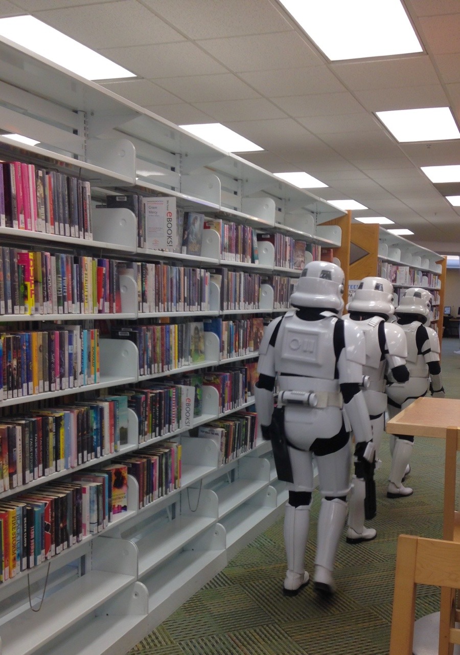the-book-ferret:  I’m sure we have the books you’re looking for…Thanks to the