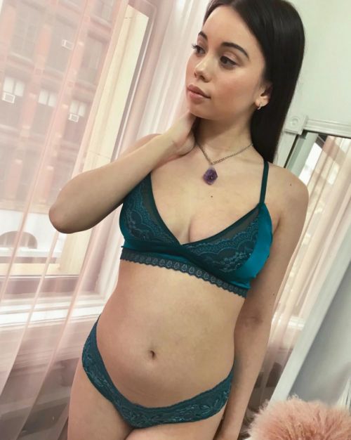 uyesurana:Teal silk &amp; lace in our Alice bralette make for lovely layers. 