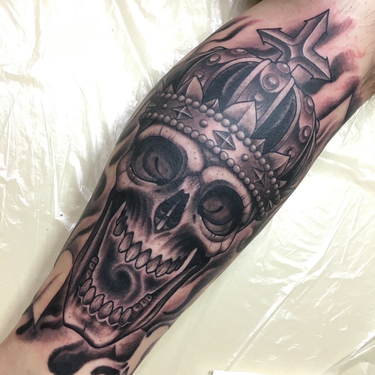 FAITH & TRUST -Art Works- — Skull & Crown Tattoo
