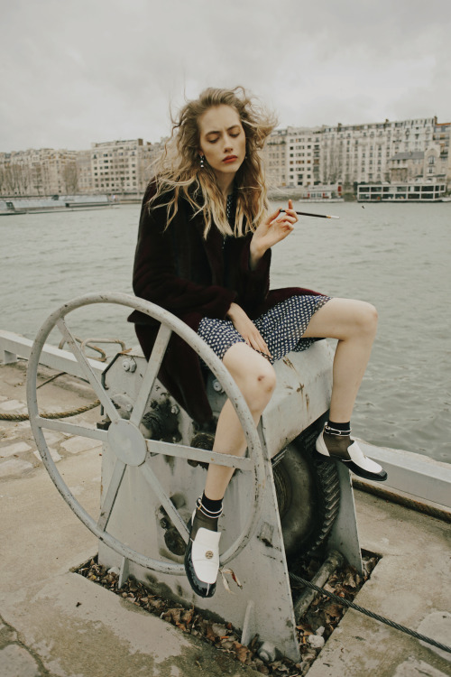 doyouspeakfrench: Odette Pavlova by Fanny Latour-Lambert