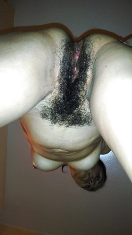ethnicexotichairy:  Ethnic & Hairy