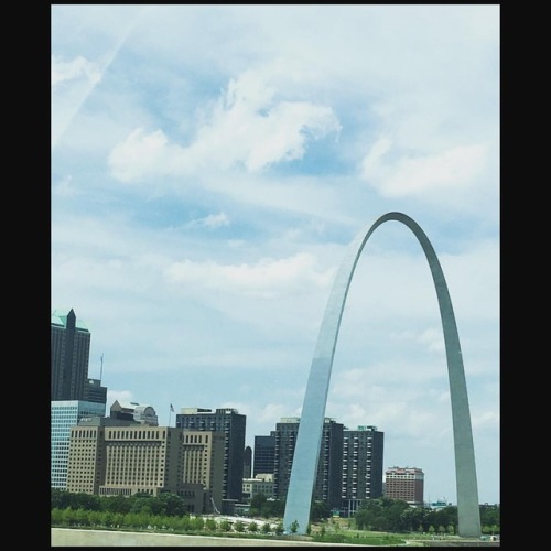 Saw the Arch for the first time while driving into the city for the show today! We might go get a be