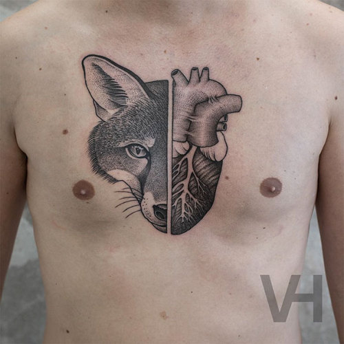 artsnskills:Flawless Monochrome Tattoos Reflecting A Perfect Fuse of Nature And Symmetry Berlin-based German artist Valentin Hirsch achieves the perfect balance of nature and symmetry in his experimental tattoo artwork.   Keep reading