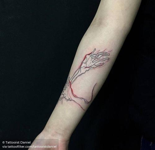 By Tattooist Daniel, done in Seoul. http://ttoo.co/p/31574 anatomy;contemporary;facebook;hand;inner arm;medium size;sketch work;tattooistdaniel;twitter