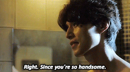 partycardigann:Moon Jo flirting with Jong WooBonus: