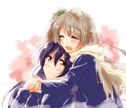✧･ﾟ: *✧ Hug from Behind ✧ *:･ﾟ✧♡ Characters ♡ : Umi Sonoda ♥ Kotori Minami♢ Anime ♢ : Love Live! Sch