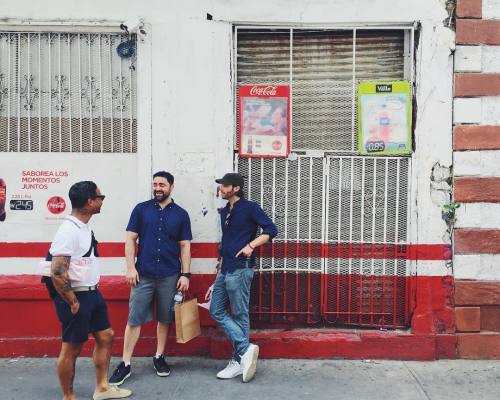 Walking around with these fools. #rumruminmytum #canabravarum #panama #redandwhite #tourdepanama (at