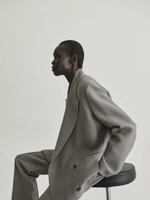 statuslusso: ALEK WEK Photography Claudia KnoepfelStyling Helen Broadfoot foe net a porter