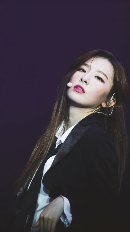 RED VELVET SEULGI (RED ROOM CONCERT) LOCKSCREENs.[ Please reblog and / or like if you use them and f