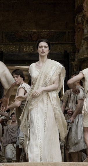 sartorialadventure:Rachel Weisz as Hypatia in Agora (2009), set in late-fourth-century Roman Egypt