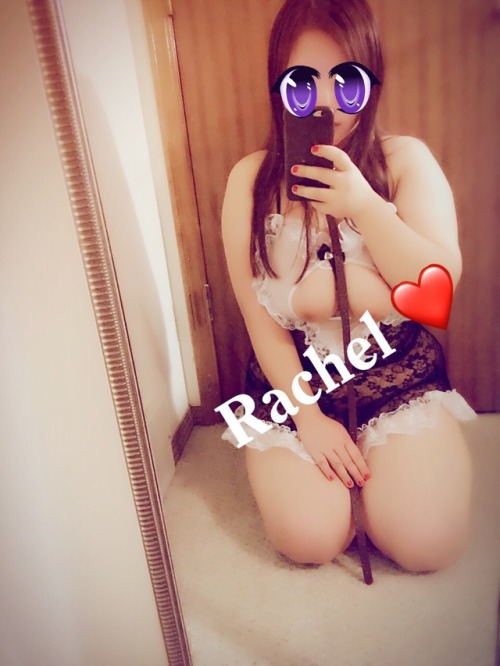 cuterrrachel: 18岁。么  如果那时候遇见现在的你 会不会刚刚刚好