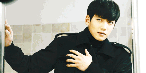 eluvnel: Seo Jung Hoo preparing for his ultimate trick. X’D