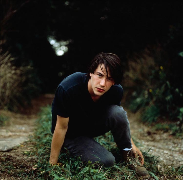 evilnol6:  Keanu Reeves photographed by Deborah Feingold, 1989 