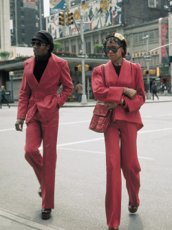 timessquareblue:Broadway and W43rd Street,