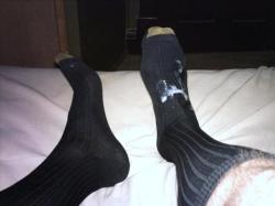 sniffingsocks:  LICK THEM DUDE!!!!   I love to see cum on black socks